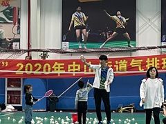 -LYB李永波羽毛球培训(松江袜子弄店)
