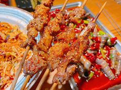 -喝丢一只鞋海鲜烧烤·海肠捞饭(市场店)