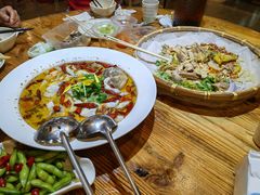 -花溪雨·森林餐厅(石基店)
