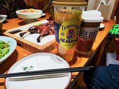 -老滇山寨•云南特色菜•地方菜•民族风情歌舞表演(金碧店)