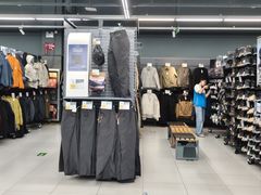 -迪卡侬(高新万达店)