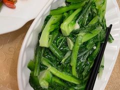 -鹏城人家海鲜酒家·23年老字号(较场尾店)