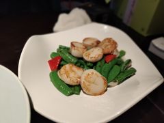 -江上荟·创意中国菜(绿地缤纷城店)