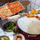 解放西这家生意火爆的烤肉店！！！