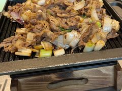 -潮界(LU·ONE凯德晶萃广场店)