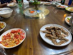 -芦茨金富饭庄·25年老字号·专做稻草鸡