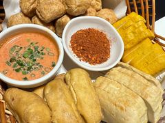 -福照楼汽锅鸡·云南菜(火车站锦江店)