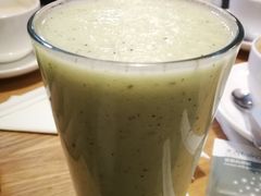 猕猴桃梨汁-当绿咖啡馆