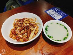 -寻裕记·现炒浇头面(人民广场店)