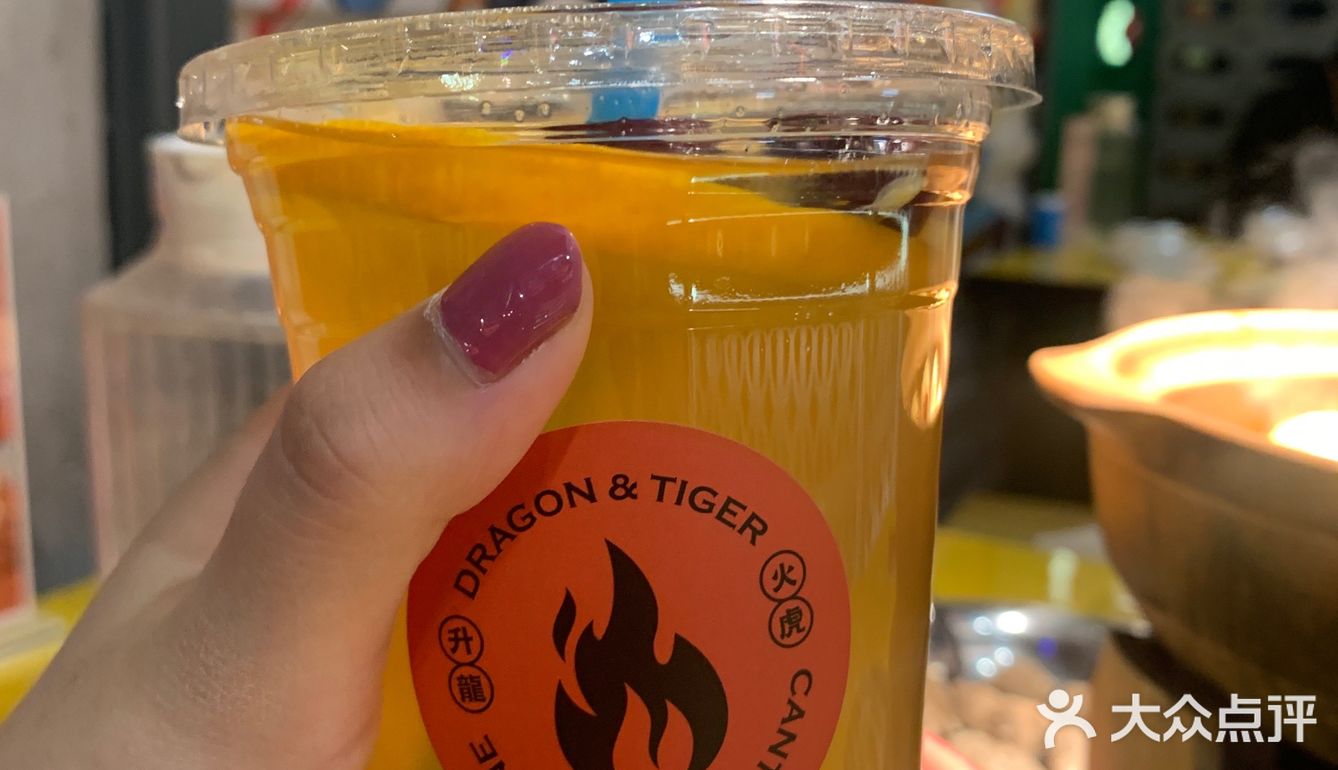 这是武汉最好吃的火锅牛腩煲！