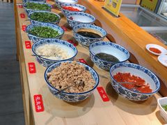 自助调料区-袁记串串香(四平路店)