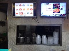 -红鼻子桂林米粉(金唐新光界店)