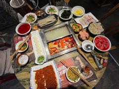 -月满大江火锅(总府路店)