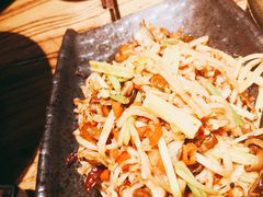 酸萝卜炒腊肠-俏湘私房菜(国贸店)