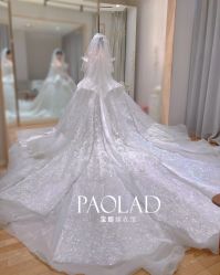 -南京宝娜嫁衣婚纱礼服馆(中央路店)