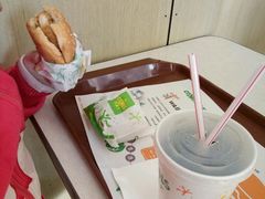 -华莱士·全鸡汉堡(艳粉店)
