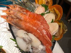 -领鲜活海鲜榴莲自助火锅(东门店)