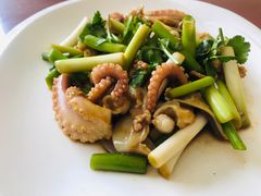 -金渔村海鲜烧烤大排档