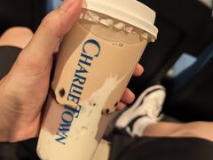 手作·麻薯芋泥云顶锡兰轻乳茶-CHARLIETOWN红茶公司(南京万象天地店)