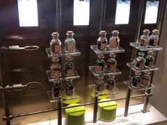 -théATRE 茶聚场(王府中環店)