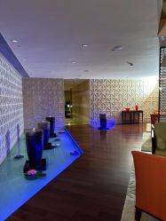 -青岛香格里拉·氣水疗中心