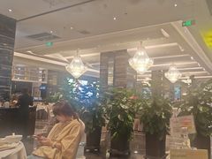 -万龙洲海鲜(大兴绿地缤纷城店)