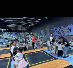 -反弹蹦床公园·亲子乐园·团建·派对(巴南万达店)
