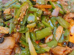 尖椒回锅肉-宜宾海鲜酒家·三十年老字号