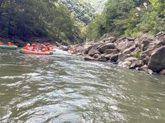 -雅鲁激流探险漂流