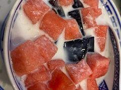 -广信牛奶甜品世家(台东店)