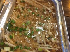 蒜蓉锡纸金针菇-臻馆小龙虾