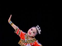 -小芳舞蹈团·少儿舞蹈·中国舞(龙江校区)