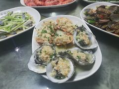 -四川小胡子海鲜(丁村万人海鲜广场店)