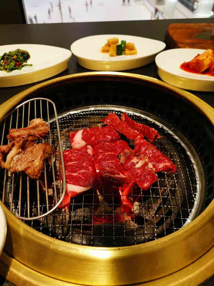 恩塔斯景福宫(万象城店)-"因为很久没吃韩式烤肉了,所以来拔了个草~.
