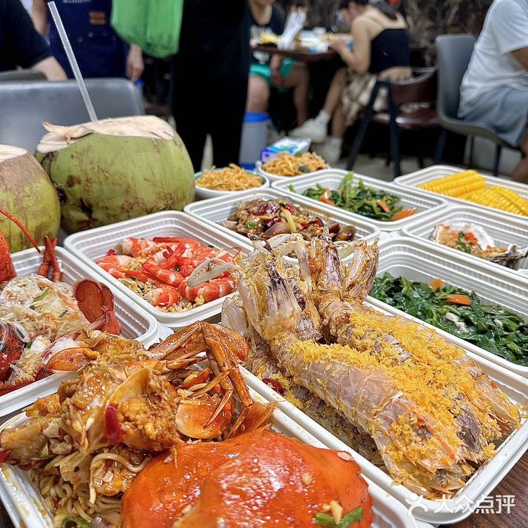 老三亚人都懂这家！！正宗又便宜大排档✅