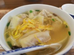 一两开洋-笑来喜馄饨小笼工坊店(湖滨街店)