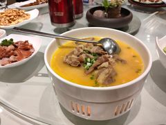 酸汤肥牛-老牌坊鲁菜名店(宽厚里店)