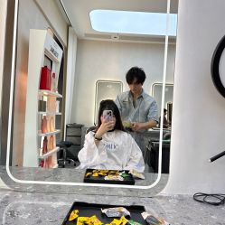 -苏豪美发S A L O N烫发染发