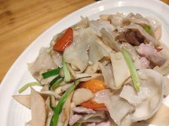 -十三式重庆江湖菜(金茂览秀城店)