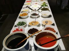 -包整·丝娃娃(一览甲秀楼风景店)