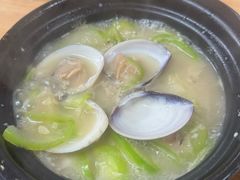 -海口滨海新村143号海南老字号炒菜店