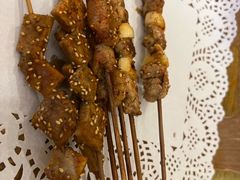 -聚串门儿·东北烧烤(信义坊店)