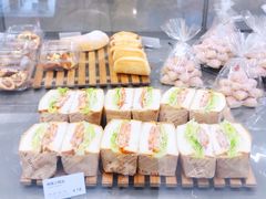 -面包新语(吾悦国际广场店)