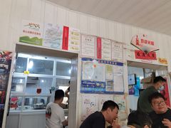 -咱家王新国把子肉(县东巷店)