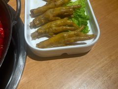 -三个四川人火锅(华联商厦店)