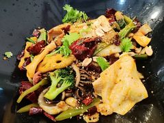 -醉人椒麻辣香锅(上地华联店)