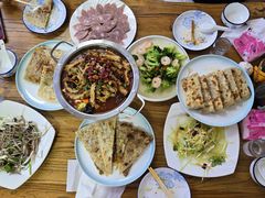 -溢心园香河肉饼总店