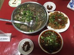 -谢老五跷脚牛肉·非遗传承店