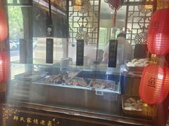 -江城小馆陕南妈妈菜·全球旅行餐厅(钟楼店)