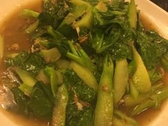 -J Daeng Seafood